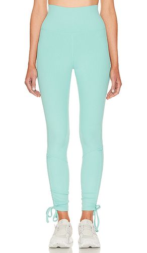 Alessia legging en color hierbabuena talla M en - Mint. Talla M (también en L, S) - BEACH RIOT - Modalova