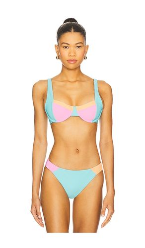 Brooks Bikini Top in Baby Blue. - size S (also in M) - BEACH RIOT - Modalova