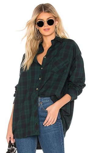 Audriana Oversized Flannel Top in . Size L, S, XL, XS, XXS - superdown - Modalova