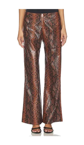 X REVOLVE Xaavier Pant in . Taglia M. Also in S - BY.DYLN - Modalova