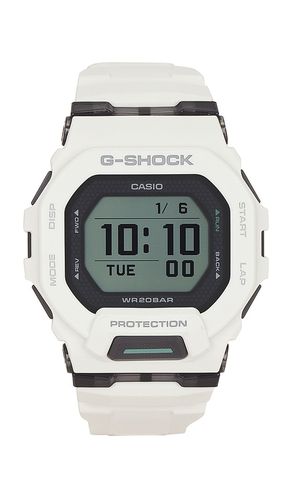 G-Shock UHR in White - G-Shock - Modalova