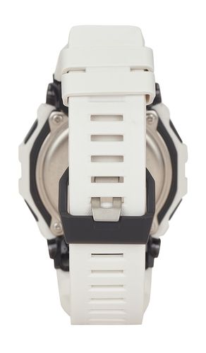 G-Shock UHR in White - G-Shock - Modalova