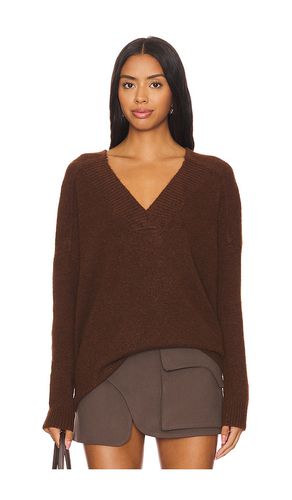 Yorke Oversized Vneck in . Size M, S, XS - Central Park West - Modalova