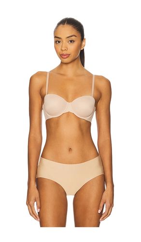 Perfectly Fit Strapless Bra in Nude. - size 32A (also in 32B, 32C, 34A, 34B, 34C, 34D, 36B, 36C, 36D) - Calvin Klein Underwear - Modalova