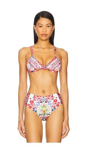 Knot Front Tri Bikini Top in Red. - size L (also in M, S, XS) - Camilla - Modalova