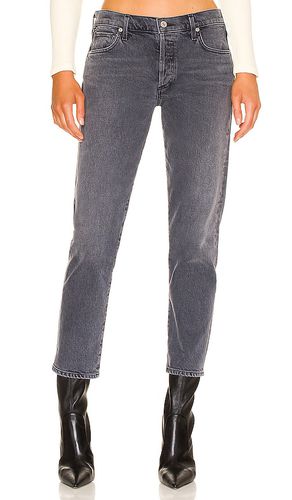 Emerson Slim Boyfriend in Charcoal. - size 23 (also in 24, 25) - Citizens of Humanity - Modalova