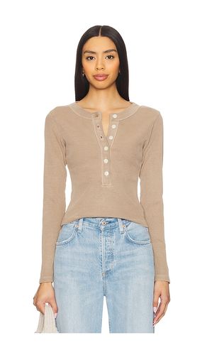 Varra Henley in Tan. - size S (also in XS) - Citizens of Humanity - Modalova