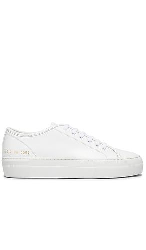 Tournament Low Platform Super Sneaker in . - size 36 (also in 35, 37, 38, 39, 40) - Common Projects - Modalova