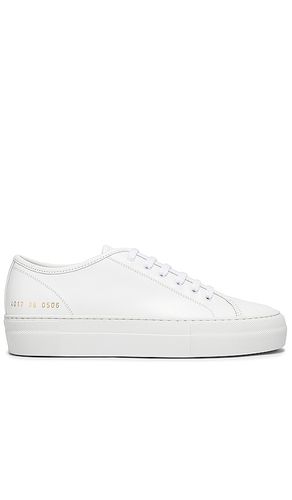 Tournament Low Platform Super Sneaker in . - size 36 (also in 39, 40, 41) - Common Projects - Modalova