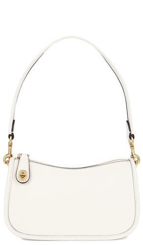 Coach Swinger 20 Bag in White - Coach - Modalova