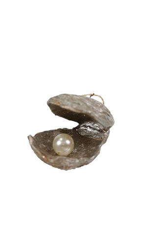 Ornamento oyster with pearl en color multi talla all - Cody Foster & Co - Modalova