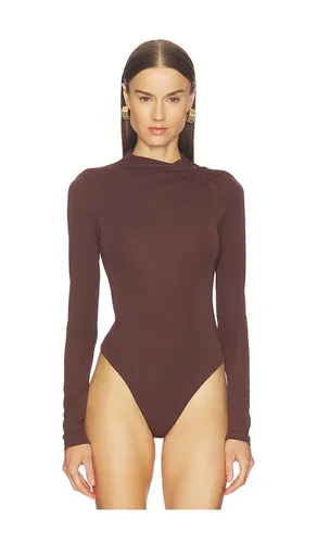 Nia Bodysuit in Chocolate. - size M (also in S, XL) - Camila Coelho - Modalova