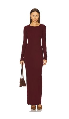 X REVOLVE Verona Crewneck Maxi Dress in Burgundy. - size L (also in M, S, XS) - COTTON CITIZEN - Modalova