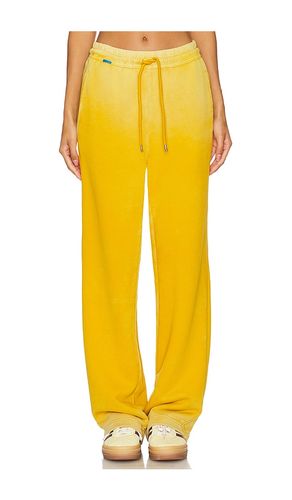 Boston Trouser in Yellow. - size L (also in M, S) - COTTON CITIZEN - Modalova