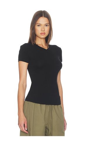 The Seoul V-neck Tee in Black. - size M (also in S) - COTTON CITIZEN - Modalova