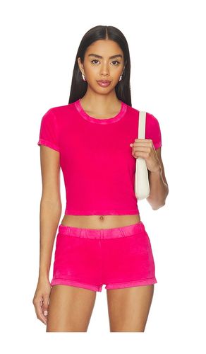 The Standard Baby Tee in Fuchsia. - size S (also in XS) - COTTON CITIZEN - Modalova