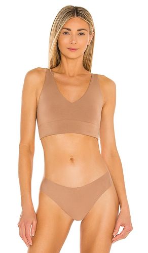 Butter Comfy Bralette in Nude. - size L (also in S, XS) - Commando - Modalova