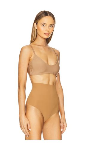 Butter Bralette in Tan. - size L (also in XL, XS) - Commando - Modalova