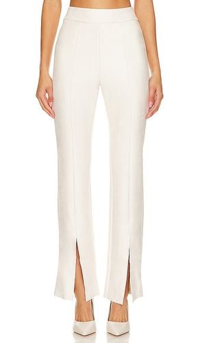 Faux Suede Split Front Pant in White. - size L (also in M, S, XL) - Commando - Modalova