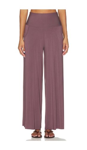 Butter Wide Leg Pant in . Size L. Also in M, S, XL, XS - Commando - Modalova