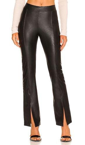 Faux Leather Split Front Pant in . - size L (also in M, XL) - Commando - Modalova