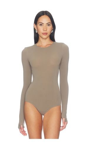 BALLET-BODY MIT RUNDHALSAUSSCHNITT in - Commando - Modalova