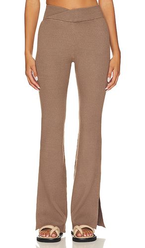 Party flare pant in color taupe size L in - Taupe. Size L (also in M) - Chaser - Modalova
