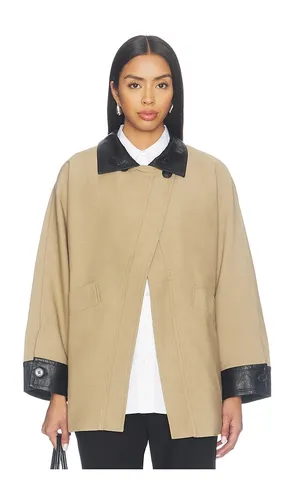 Cropped Contrast-trim Oversized Trench Jacket in . Size L. Also in M, S - Cubic London - Modalova