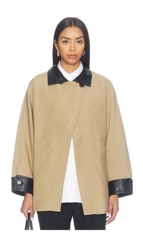 TRENCHJACKE in . Größe L. Also in M, S - Cubic London - Modalova