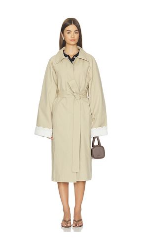 Cubic London Trench Coat in Beige - Cubic London - Modalova