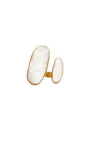 Anillo ami en color ivory talla all en - Ivory. Talla all - Cult Gaia - Modalova