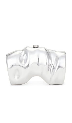 Scrunch Clutch in - Cult Gaia - Modalova