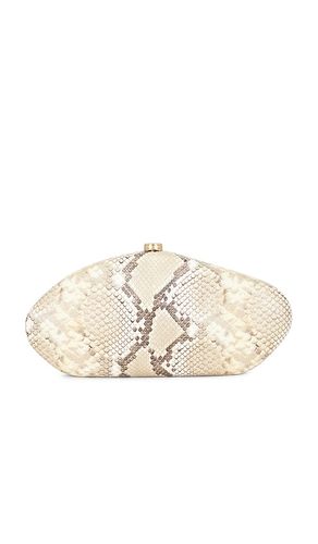 Cult Gaia CLUTCH CALDERA in Cream - Cult Gaia - Modalova