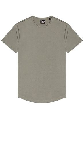 Crew Curve Hem T-Shirt in . - size S (also in XXL/2X) - Cuts - Modalova