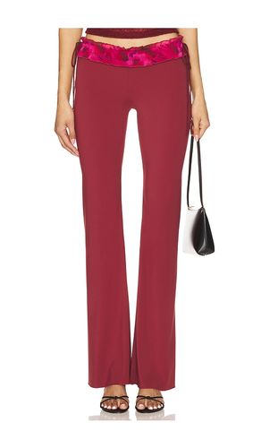 Ruched Side Tie Stretch Pant in Burgundy. - size M (also in S) - GUIZIO - Modalova