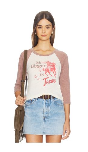 It's Bigger in Texas Burnout Raglan Tee in Cream,Mauve. - size M (also in S, XS) - DAYDREAMER - Modalova
