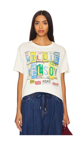 Willie Nelson On The Road Again Boyfriend Tee Shirt in Ivory. - size L (also in M, S, XL, XS) - DAYDREAMER - Modalova