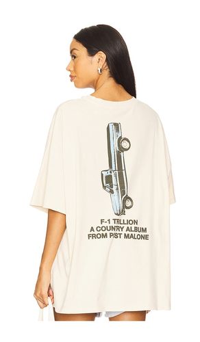 Post Malone F-1 Trillion Album Art Tee in Cream - DAYDREAMER - Modalova