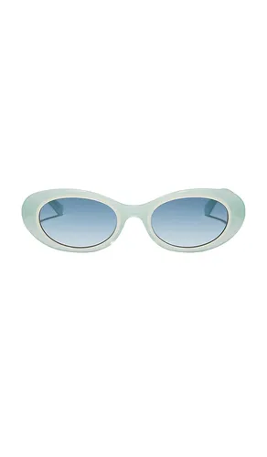 X For Love & Lemons Sabrina Sunglasses in Sage - DIFF EYEWEAR - Modalova