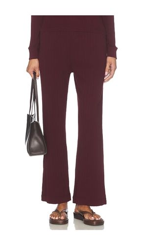 The Pointelle Simple Crop Pant in . Size L. Also in M, S, XS - DONNI. - Modalova