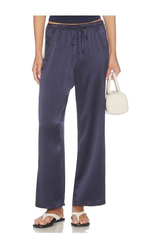 The Silk Lace Stripe Crop Pant in . Taglia M. Also in S, XS - DONNI. - Modalova