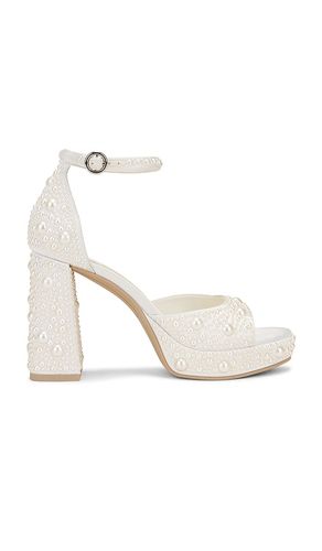 Pandro Pearl Heel in White. - size 8.5 (also in 9, 10) - Dolce Vita - Modalova