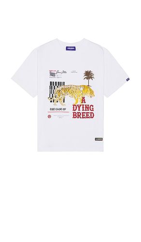 Critical Tee in . - size L (also in S, XL/1X) - Deva States - Modalova