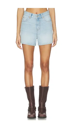 Nora Shorts in . Size 24. Also in 25, 26 - Dr. Denim - Modalova