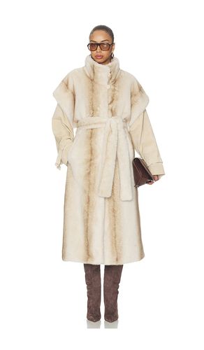 Harper Long Fur Coat in . Größe L. Also in M, S, XS - Ducie - Modalova