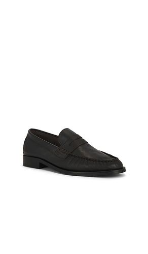 Ezra Pebble Pleated Penny Loafer in . Taglia 10. Also in 12 - Duke + Dexter - Modalova