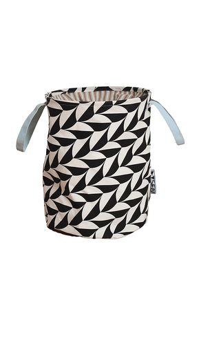 Scallop Canvas Laundry Hamper in Black,White - Dusen Dusen - Modalova