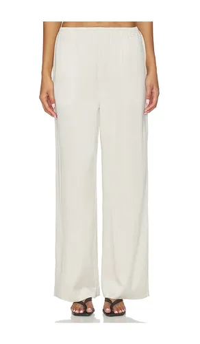 Loretta Wide Leg Washed Silk Pant in Grey. - size XXS (also in XS, S, M, L, XL) - EAVES - Modalova