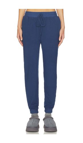Cozy Time Jogger in . Size L. Also in S, XS - eberjey - Modalova