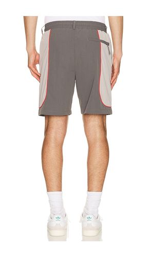 Range Short in . Size M. Also in S, XL/1X - Eastside Golf - Modalova